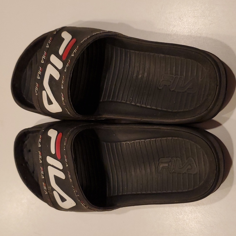 Fila Slides - Picture 3 of 4